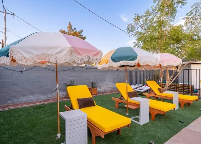 5br With Pool & Backyard Paradisesleeps 10 Guests Dom wakacyjny
