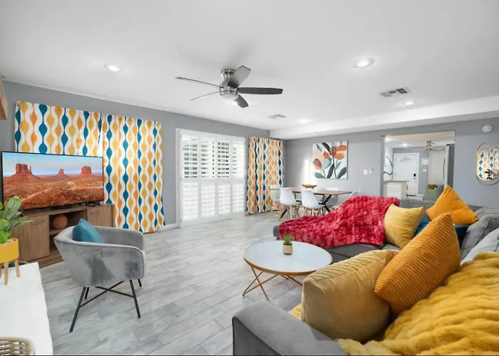 Dom wakacyjny 5br With Pool & Backyard Paradisesleeps 10 Guests Phoenix