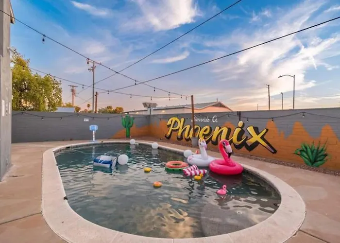 5br With Pool & Backyard Paradisesleeps 10 Guests