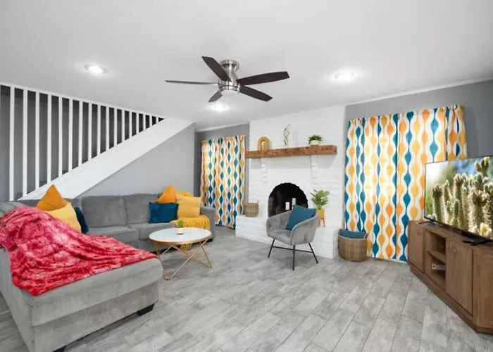 5br With Pool & Backyard Paradisesleeps 10 Guests Dom wakacyjny Phoenix
